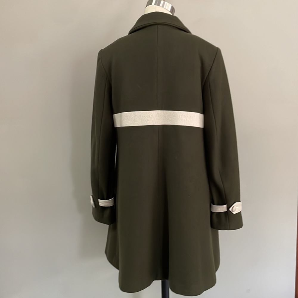 RAG & BONE wool army green peacoat w/ cream panel detail. Size 4 - Picture 5 of 9